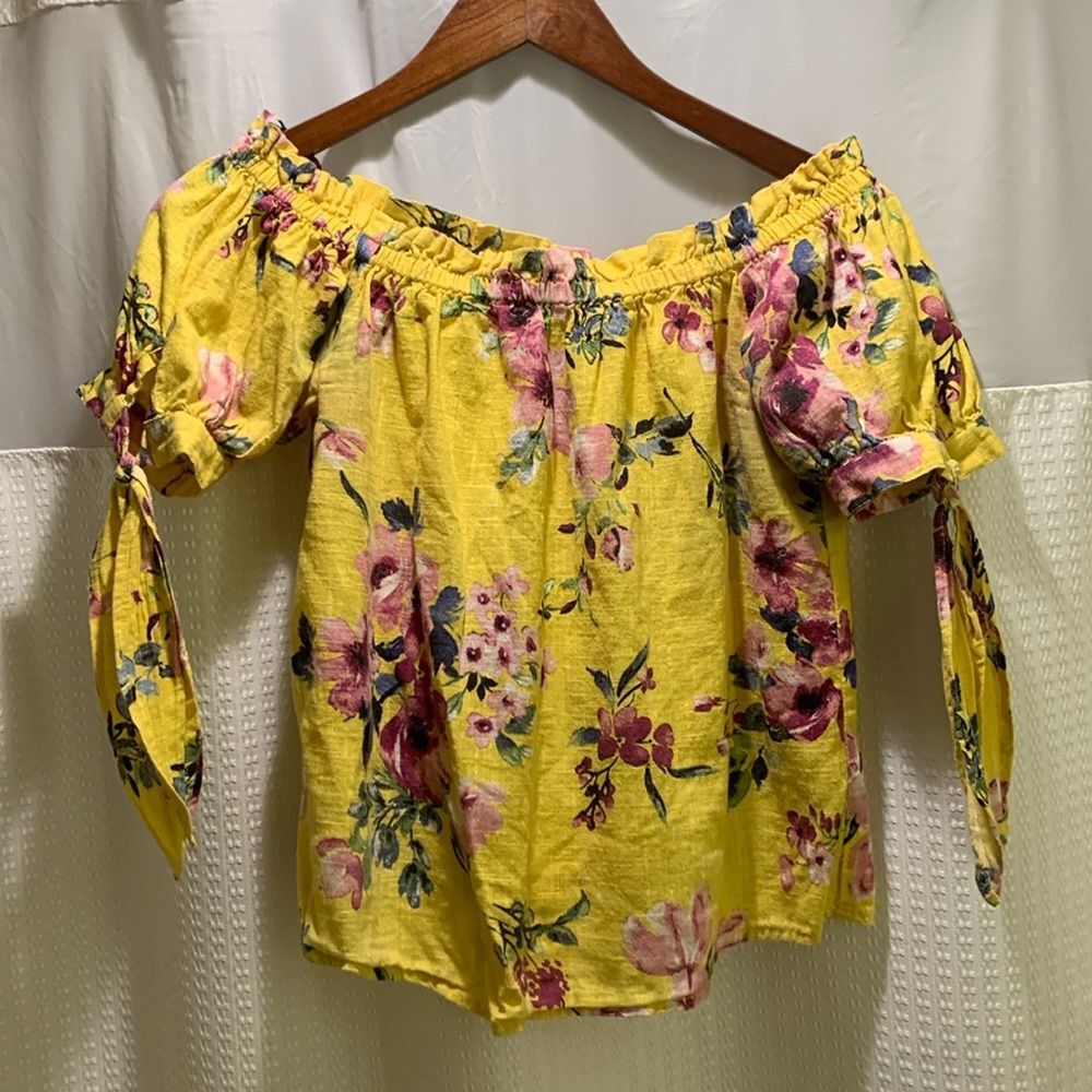 Forever 21 Top!!